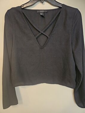 Forever 21 Black Long-Sleeve V-Neck Crop Top with Crisscross Detail
